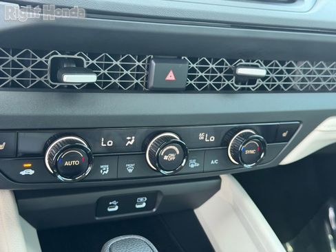 Certified 2025 Honda Accord SE image 28