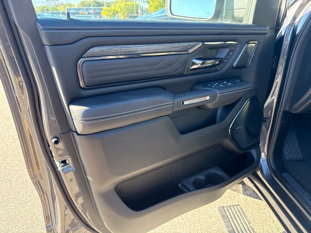 New 2027 RAM 1500 Limited AWD/4WD image 18