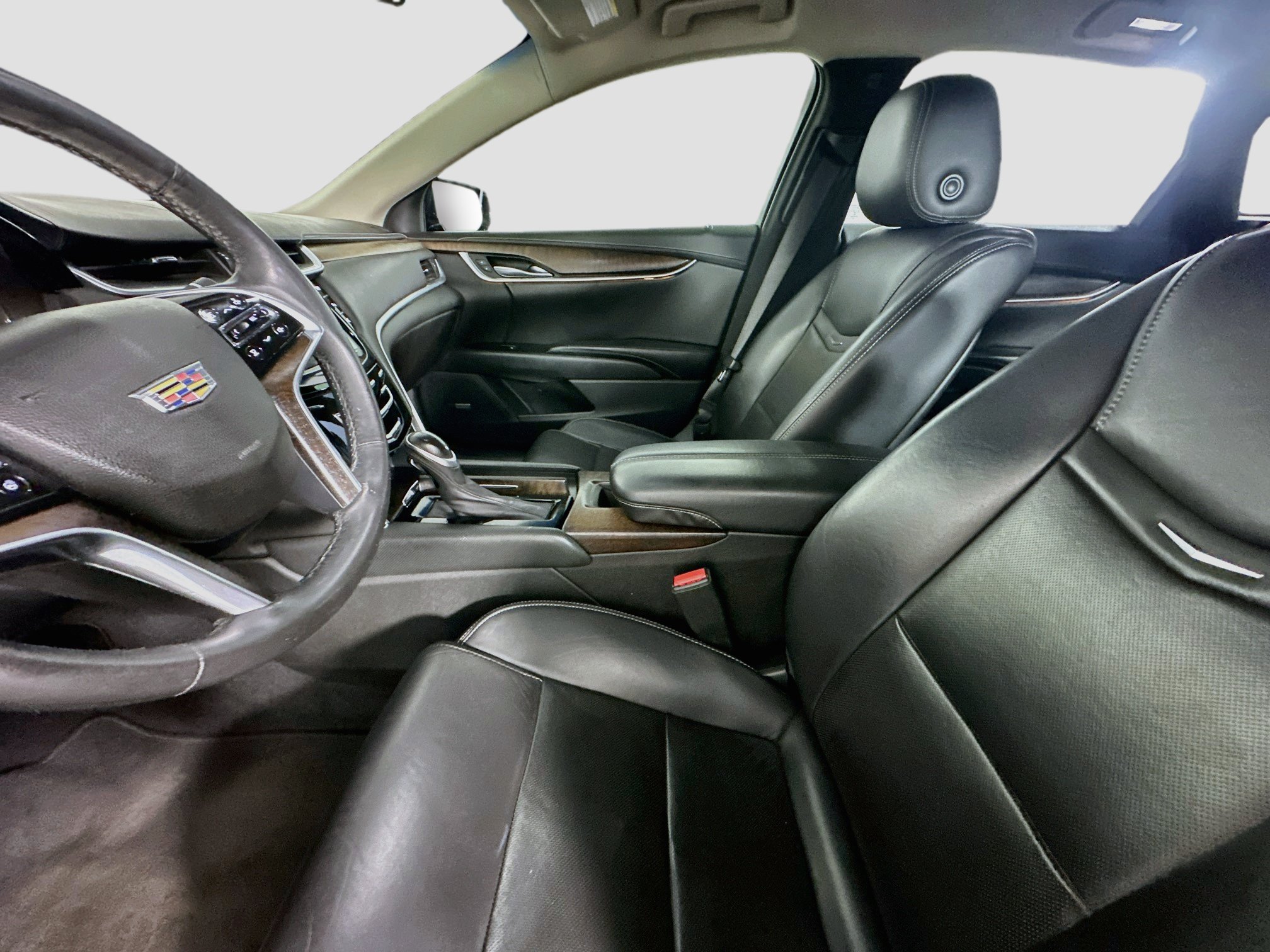 Used 2018 Cadillac XTS Luxury FWD image 13