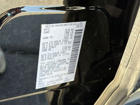 Used 2023 Nissan Pathfinder SL AWD/4WD image 28