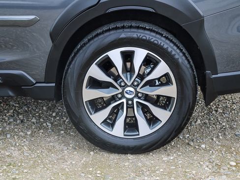 Used 2024 Subaru Outback Limited image 9