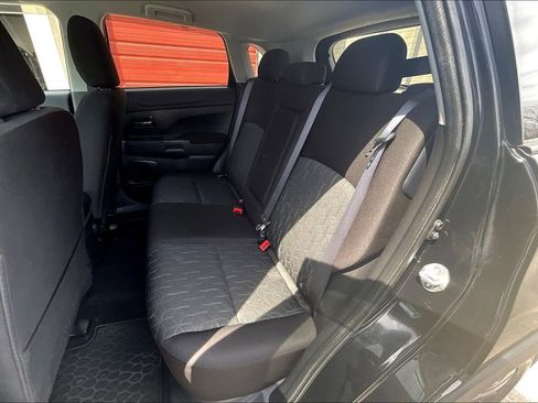 Used 2023 Mitsubishi Outlander Sport ES image 25