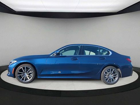 Certified 2022 BMW 330i xDrive Sedan w/ Premium Package 2 image 5