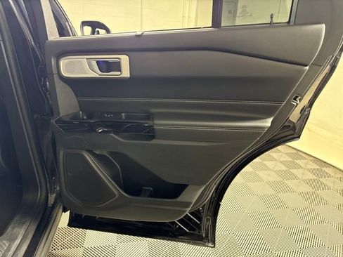 Used 2023 Ford Explorer ST w/ Equipment Group 401A image 19