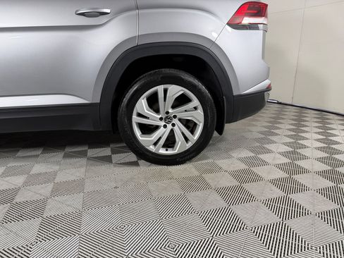 Used 2020 Volkswagen Atlas Cross Sport SEL w/ Cross Sport MDO Package image 12