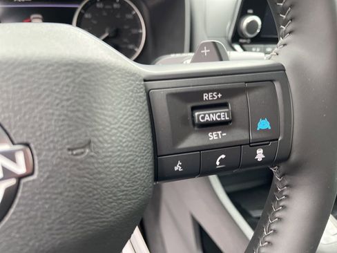 New 2026 Nissan Rogue SV AWD/4WD image 31