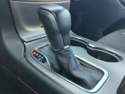 Used 2018 Jeep Grand Cherokee Laredo AWD/4WD image 31