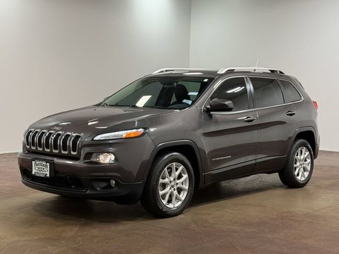 Used 2014 Jeep Cherokee Latitude FWD image 7