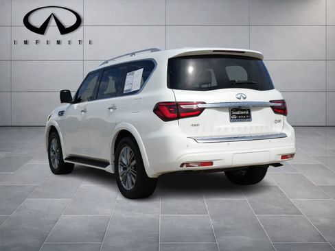 Used 2023 INFINITI QX80 Luxe w/ Cargo Package AWD/4WD image 5