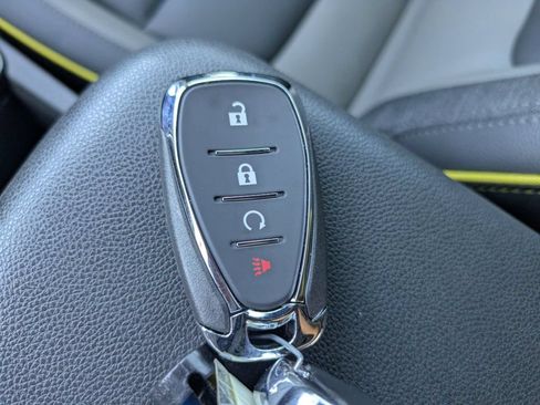 Used 2024 Chevrolet TrailBlazer ACTIV FWD image 32