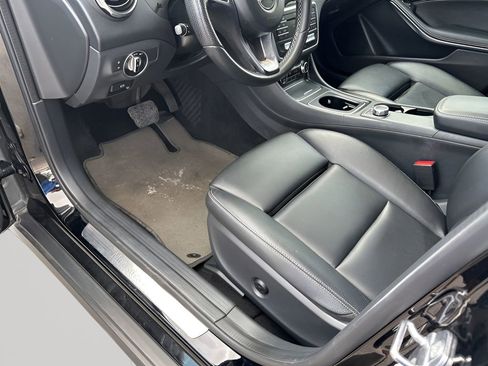 Used 2018 Mercedes-Benz GLA 250 image 27