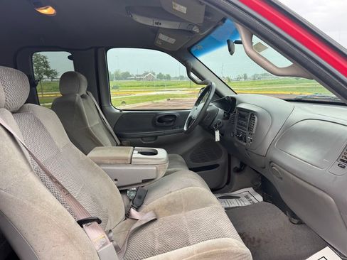 Used 2002 Ford F150 XLT AWD/4WD image 22