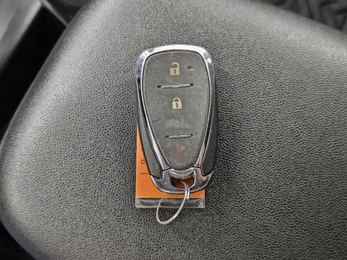 Used 2022 Chevrolet Equinox LT AWD/4WD image 36