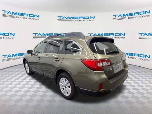 Used 2015 Subaru Outback 2.5i Premium image 3