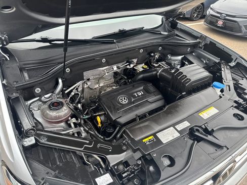 Used 2023 Volkswagen Atlas SE image 44