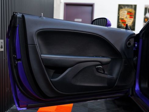 Used 2016 Dodge Challenger SRT Hellcat RWD image 19