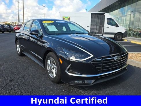 Certified 2023 Hyundai Sonata SE image 1