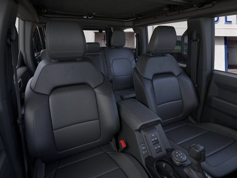 New 2026 Ford Bronco Badlands AWD/4WD image 11