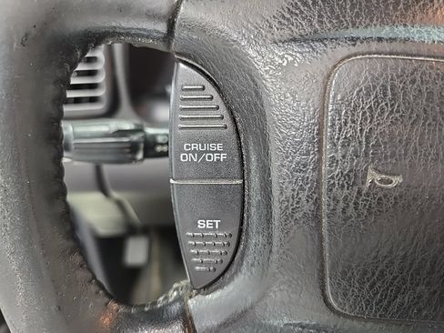 Used 2002 Dodge Ram 2500 Truck 2WD Quad Cab image 29