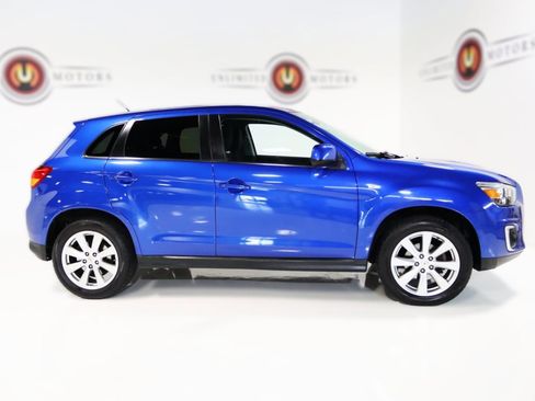 Used 2015 Mitsubishi Outlander Sport SE image 5