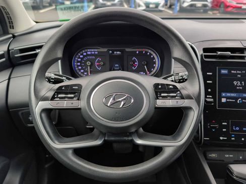 Used 2024 Hyundai Tucson SEL image 11