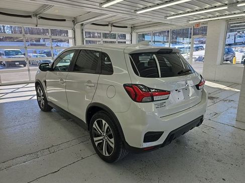 Used 2021 Mitsubishi Outlander Sport ES image 3