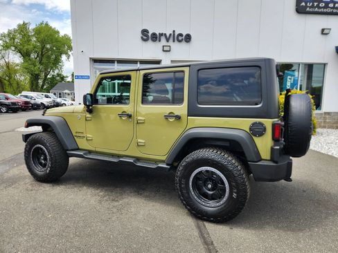 Used 2013 Jeep Wrangler Unlimited Sport AWD/4WD image 11