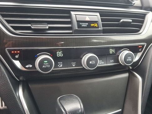 Used 2022 Honda Accord Sport Special Edition image 16