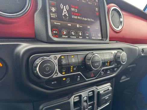 Used 2021 Jeep Wrangler Unlimited Rubicon image 14