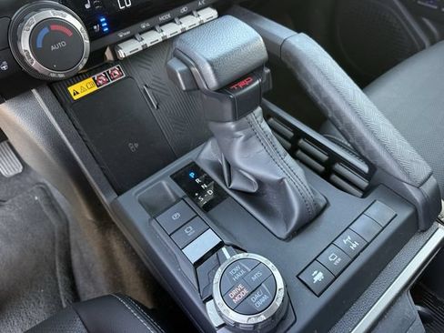 Used 2025 Toyota 4Runner TRD Off-Road Premium w/ Tow Technology Package AWD/4WD image 22
