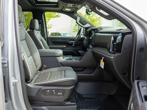 New 2026 GMC Sierra 2500 AT4X w/ AT4X AEV Edition AWD/4WD image 10