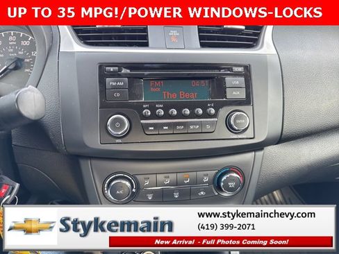 Used 2017 Nissan Sentra S image 11