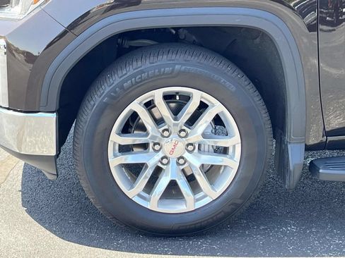Used 2019 GMC Sierra 1500 SLT w/ SLT Premium Plus Package AWD/4WD image 12