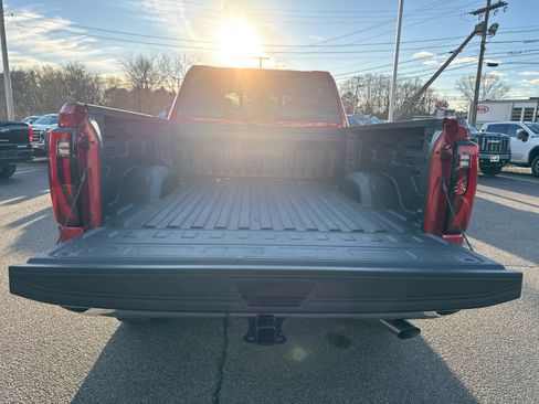 New 2026 GMC Sierra 2500 SLT w/ SLT Premium Package image 11