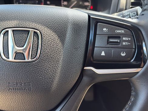 Used 2026 Honda Odyssey EX-L image 10