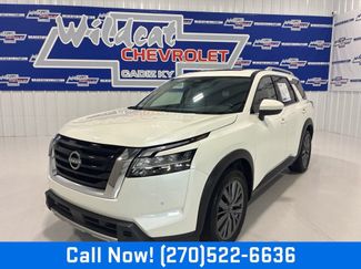Used 2024 Nissan Pathfinder SL w/ SL Premium Package AWD/4WD video 1