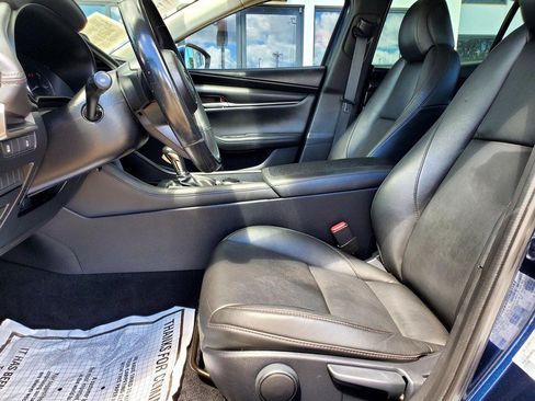 Used 2021 MAZDA MAZDA3 s FWD image 17