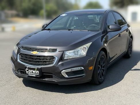 Used 2015 Chevrolet Cruze LT FWD image 5