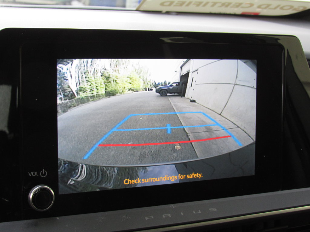 Certified 2024 Toyota Prius Prime FWD image 32