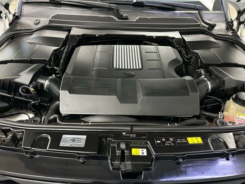 Used 2016 Land Rover LR4 HSE LUX image 24