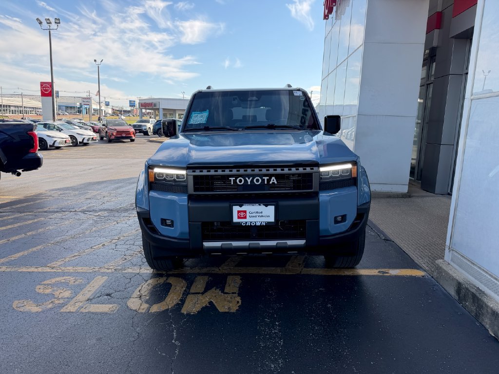 Used 2025 Toyota Land Cruiser w/ Premium Package AWD/4WD image 2