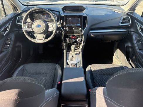 Used 2019 Subaru Forester Premium image 25