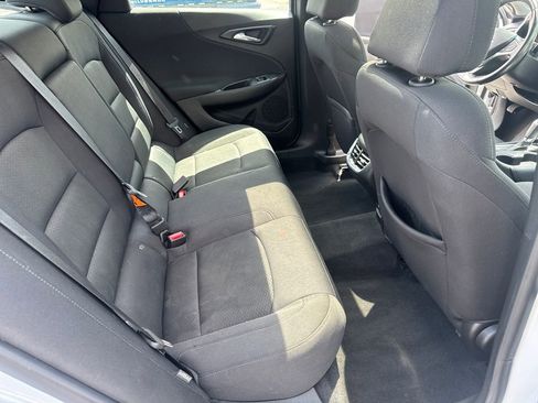 Used 2016 Chevrolet Malibu LT FWD image 42