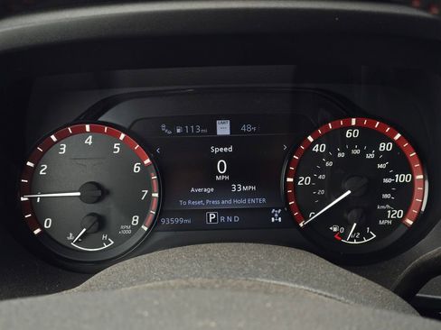 Used 2023 Nissan Titan PRO-4X w/ Pro-4x Convenience Package image 33