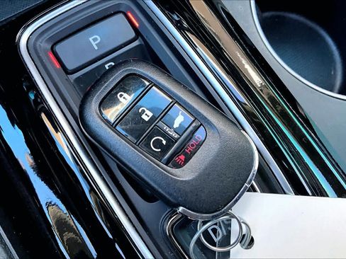 Used 2023 Honda Pilot Elite image 15
