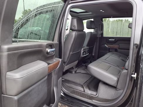 Used 2021 GMC Sierra 2500 Denali w/ Denali Black Diamond Edition AWD/4WD image 37
