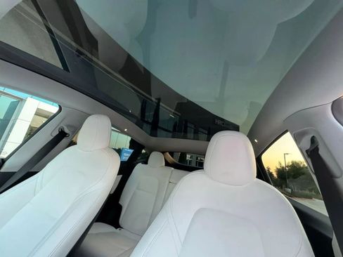 Used 2023 Tesla Model Y Long Range AWD/4WD image 11