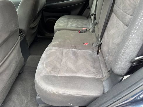 Used 2016 Nissan Rogue SV FWD image 82