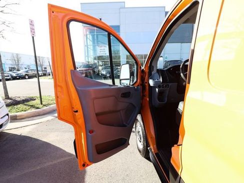 Used 2019 Ford Transit 150 148 Low Roof RWD image 25