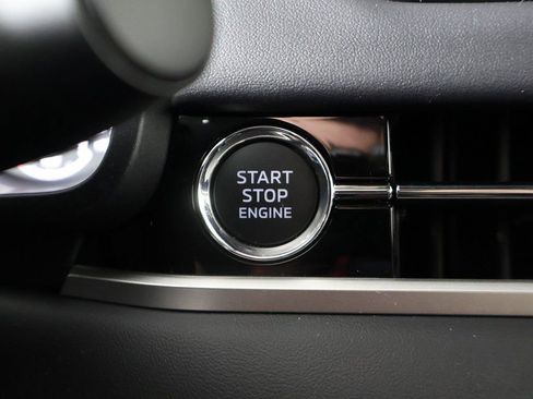 New 2026 Mitsubishi Outlander ES image 39